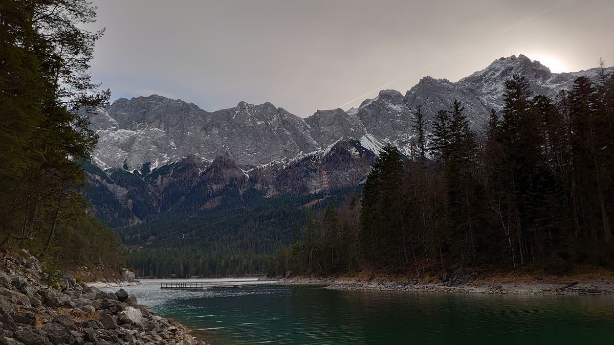 Vom Südufer des Eibsees zum Zugspitzgipfel