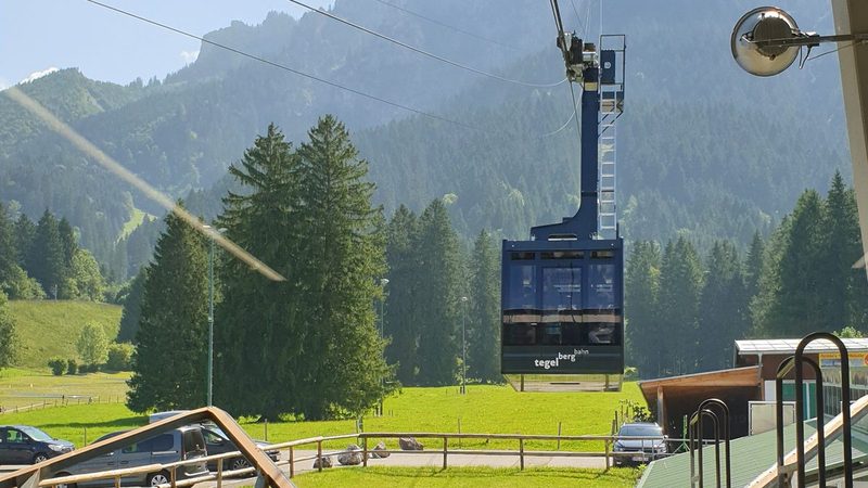 Die 2021 in Betrieb genommene Kabine der Tegelbergbahn