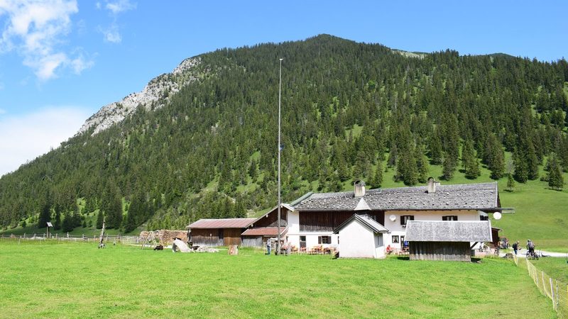Die Esterbergalm im Estergebirge bei Garmisch-Partenkirchen
