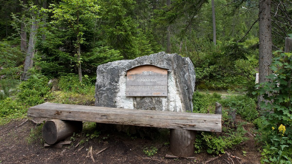 Der Isarursprung im Hinterautal bei Scharnitz
