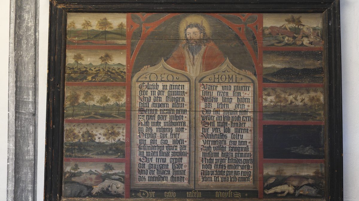 Kloster Benediktbeuern — der Festgottesdienst findet im Innenhof statt