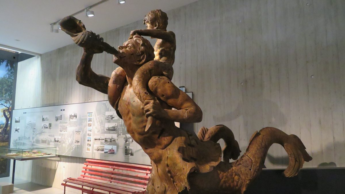 Schiffsschmuck aus der Sammlung des Museums Starnberger See