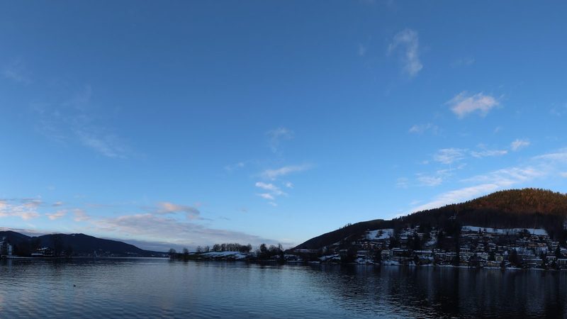 Die Egerner Bucht mit Blick zum Leeberg