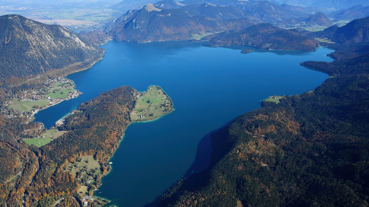 Der Walchensee von Südwesten